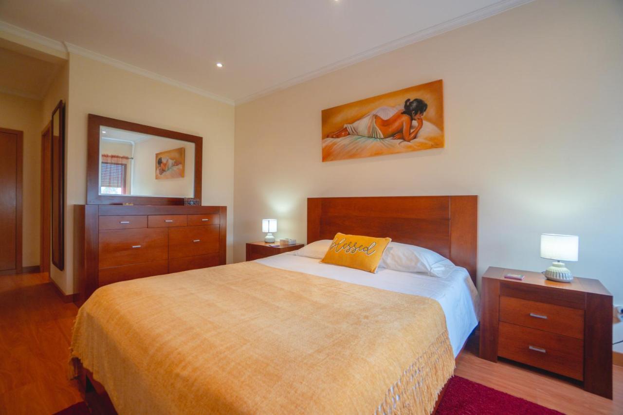 Large Modern Ponta Delgada Apartment Buitenkant foto