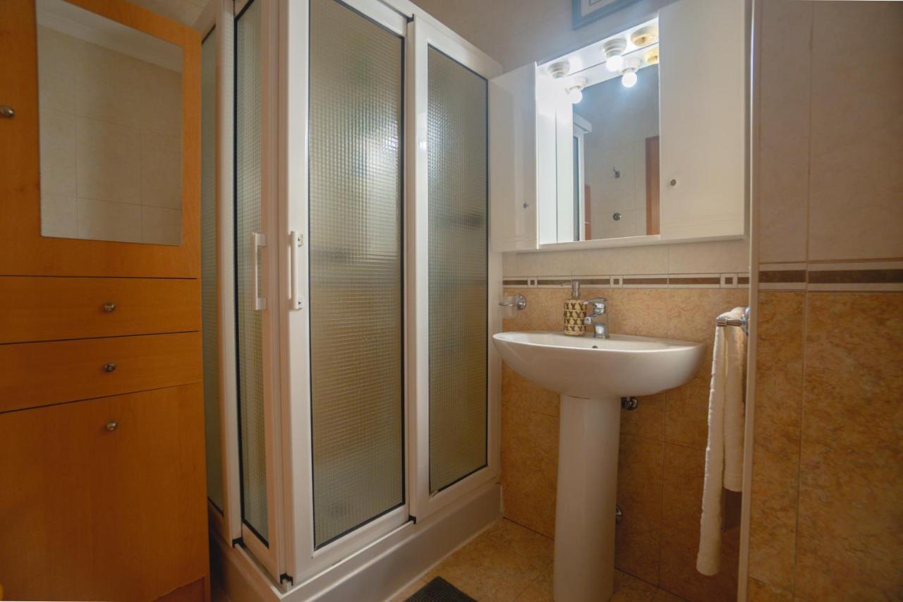 Large Modern Ponta Delgada Apartment Buitenkant foto